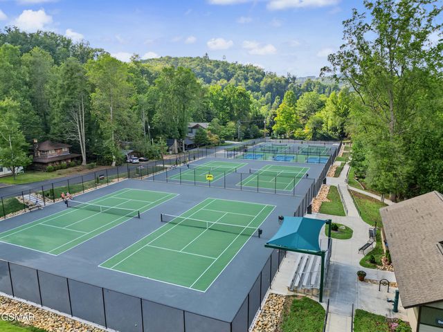 625 Asbury Lane, Gatlinburg, TN 37738
