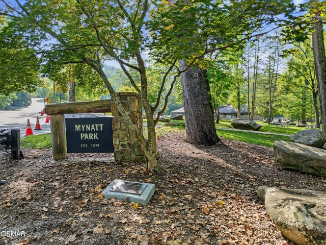 625 Asbury Lane, Gatlinburg, TN 37738