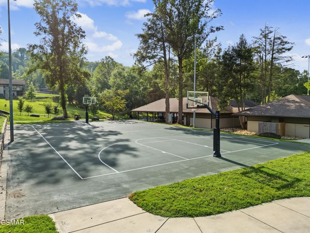 625 Asbury Lane, Gatlinburg, TN 37738
