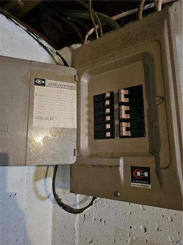 524 E Walnut Street, Independence, MO 64050