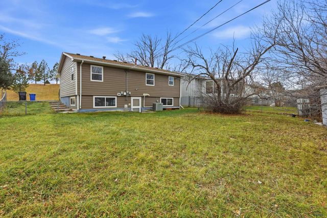 520 E TALLENT, Rapid City, SD 57701