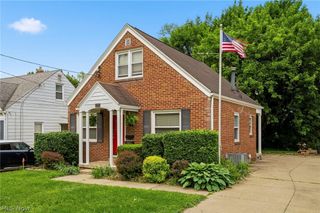 272 Schrop Avenue, Akron, OH 44312