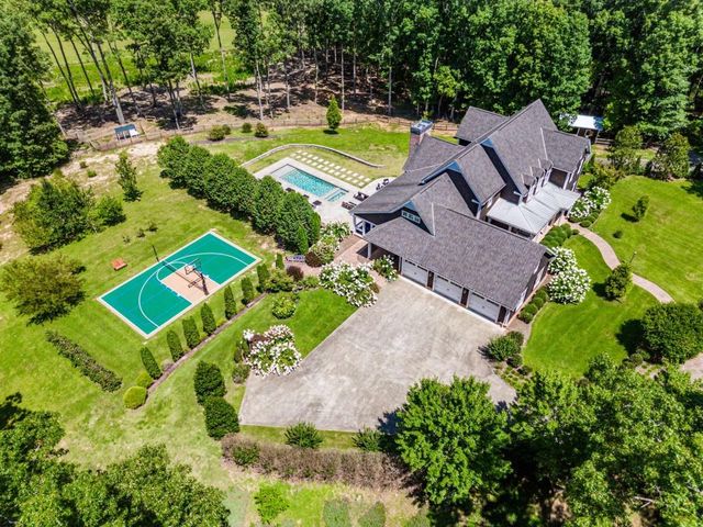 254 Nicholson Road, Blue Ridge, GA 30513