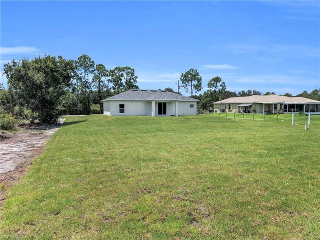 1502 Richmond AVE N, Lehigh Acres, FL 33972