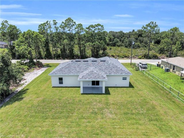1502 Richmond AVE N, Lehigh Acres, FL 33972