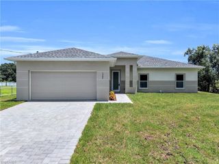 1502 Richmond AVE N, Lehigh Acres, FL 33972