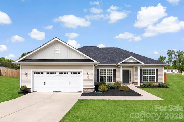 217 Mountain Island Drive, Statesville, NC 28677
