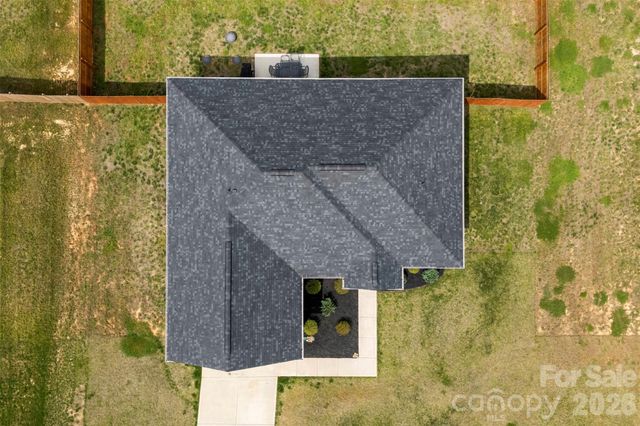 217 Mountain Island Drive, Statesville, NC 28677