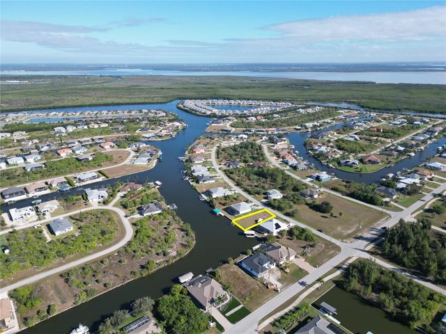 8050 ARLEWOOD CIRCLE, Port Charlotte, FL 33981