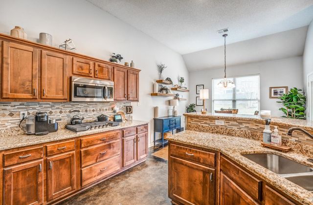 5417 MAPLE LANDING DR, Arlington, TN 38002