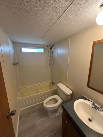 204-206 Cleveland Street, Elco, PA 15477