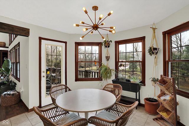 136 W Chalet Drive, Mooresville, IN 46158