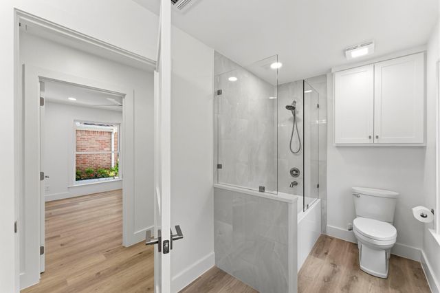 76 Woodhaven Wood Drive, The Woodlands, TX 77380