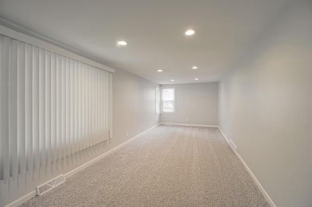 4833 FARLEY Avenue, Kansas City, MO 64129