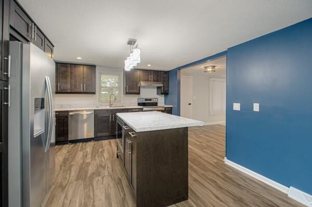 4833 FARLEY Avenue, Kansas City, MO 64129