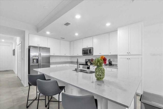 18028 GAWTHROP DRIVE 107, Bradenton, FL 34211