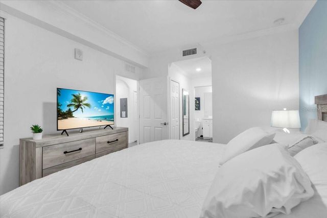 18028 GAWTHROP DRIVE 107, Bradenton, FL 34211