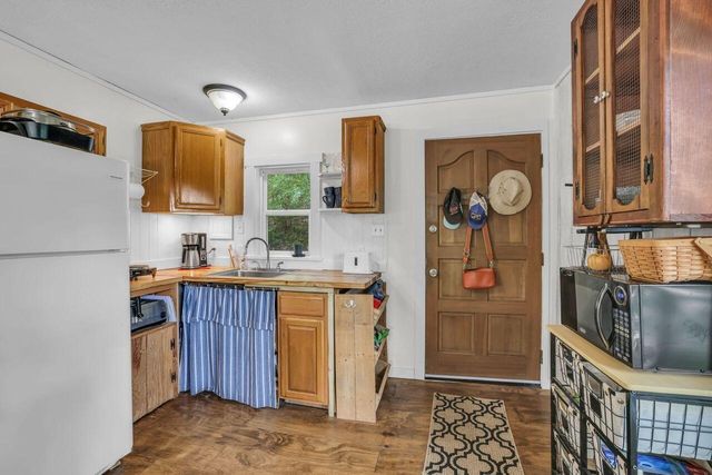186 Lake View, Pikeville, TN 37367