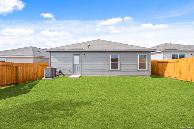 4007 Lena Gardens, Von Ormy, TX 78073