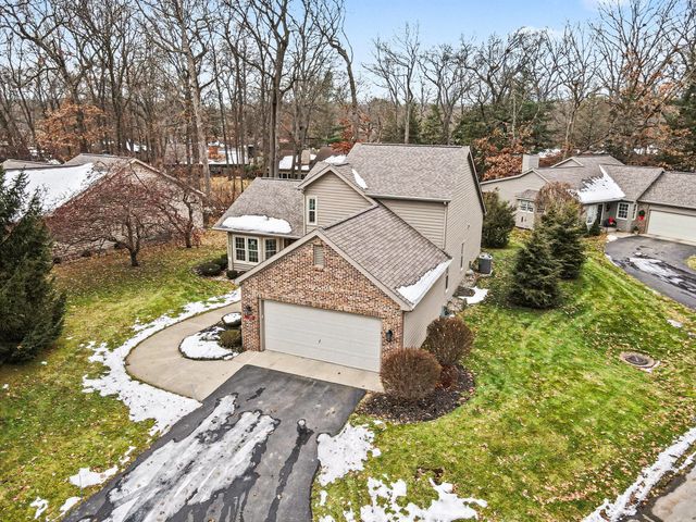 7795 W Saint Andrews Circle, Portage City, MI 49024