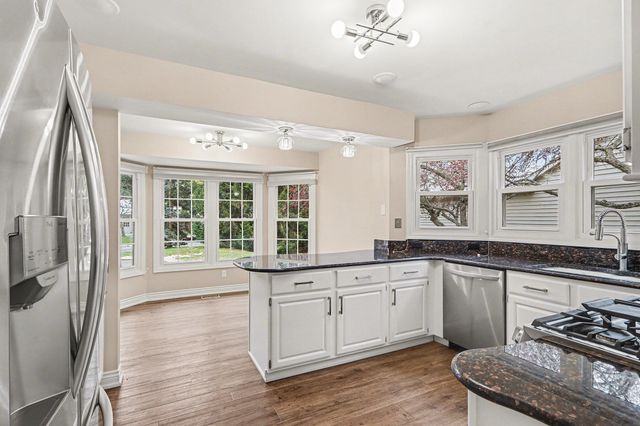 7795 W Saint Andrews Circle, Portage City, MI 49024