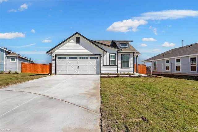 341 W Spiny Lizard LN W, San Marcos, TX 78666
