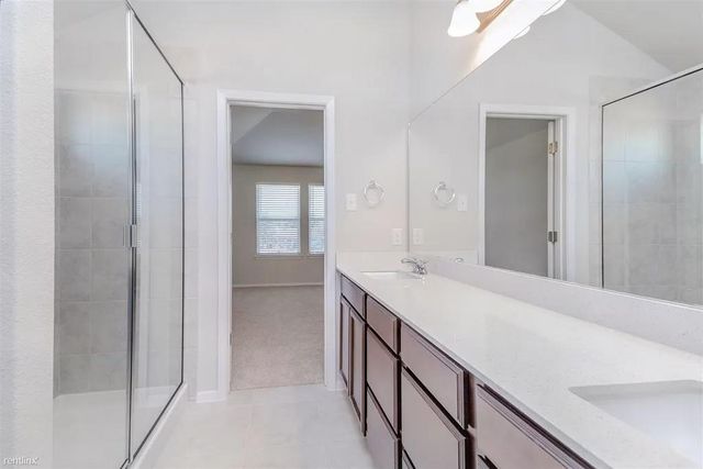 341 W Spiny Lizard LN W, San Marcos, TX 78666