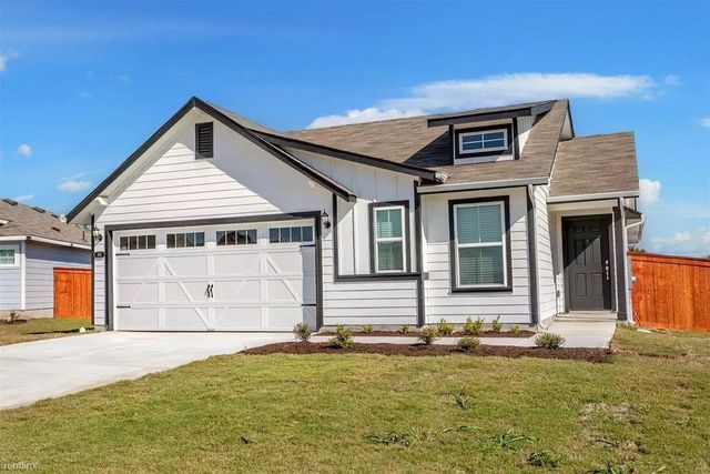 341 W Spiny Lizard LN W, San Marcos, TX 78666