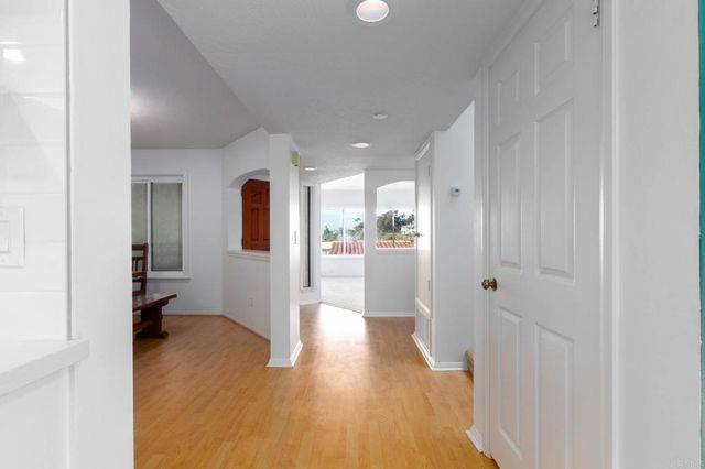 268 Avenida Montalvo 2, San Clemente, CA 92672