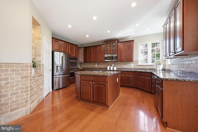 3082 BALLESTERAS CT, Mount Airy, MD 21771