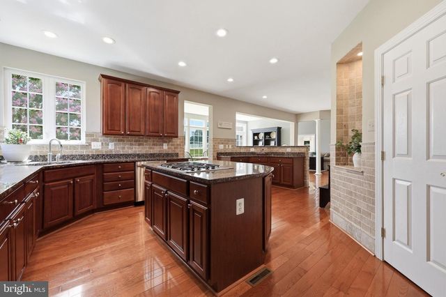 3082 BALLESTERAS CT, Mount Airy, MD 21771