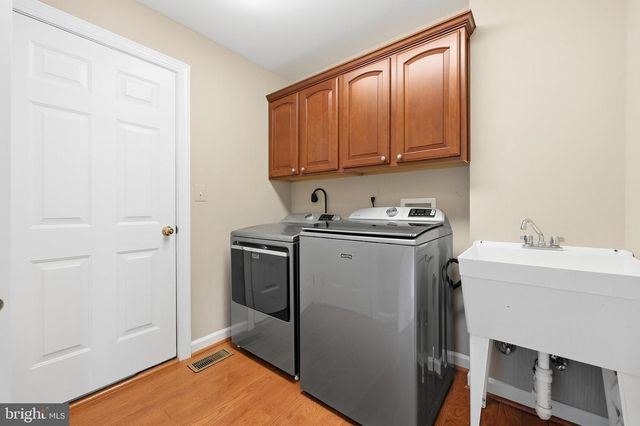 3082 BALLESTERAS CT, Mount Airy, MD 21771