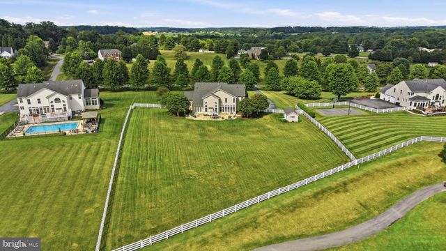 3082 BALLESTERAS CT, Mount Airy, MD 21771
