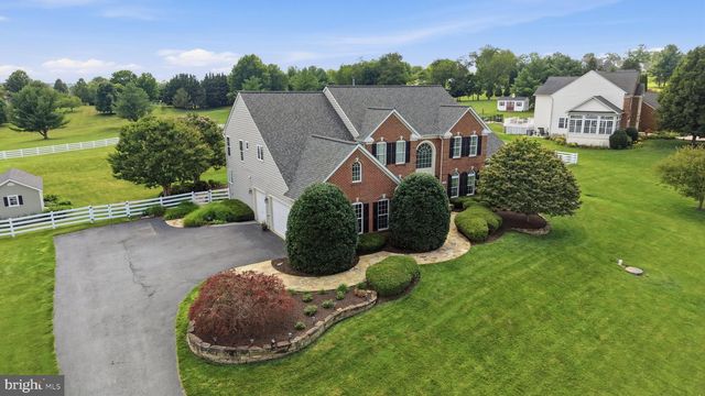 3082 BALLESTERAS CT, Mount Airy, MD 21771