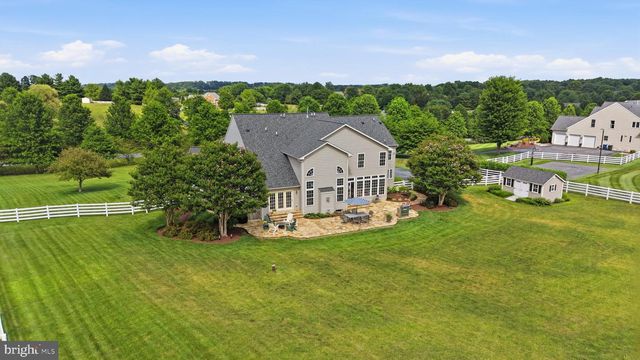 3082 BALLESTERAS CT, Mount Airy, MD 21771