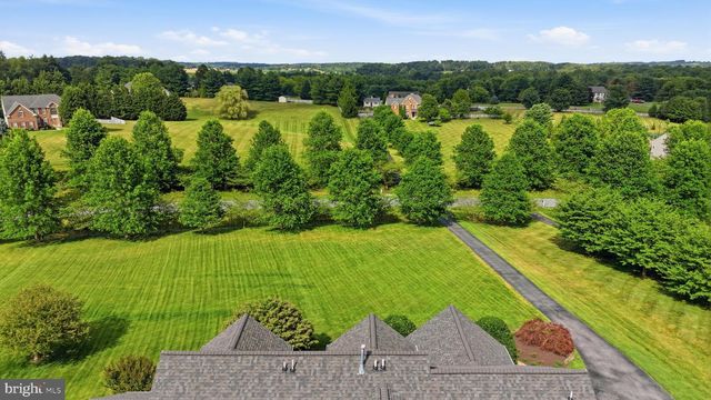 3082 BALLESTERAS CT, Mount Airy, MD 21771