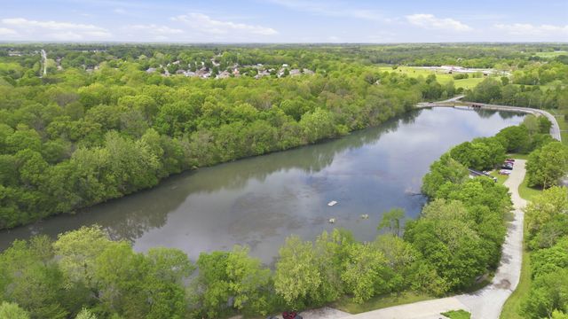 2415 E Valley Water Mill Road, Springfield, MO 65803