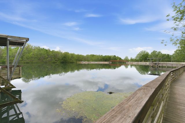 2415 E Valley Water Mill Road, Springfield, MO 65803