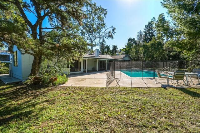 5057 Shirley, Tarzana, CA 91356