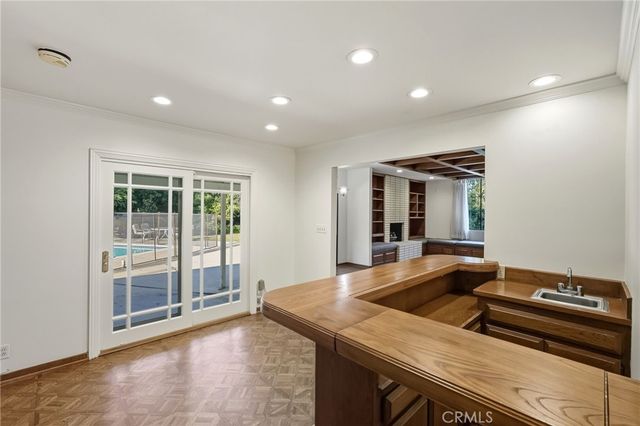 5057 Shirley, Tarzana, CA 91356