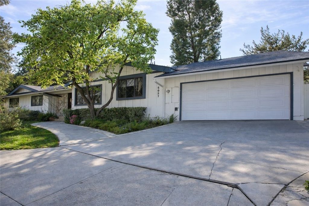 5057 Shirley, Tarzana, CA 91356