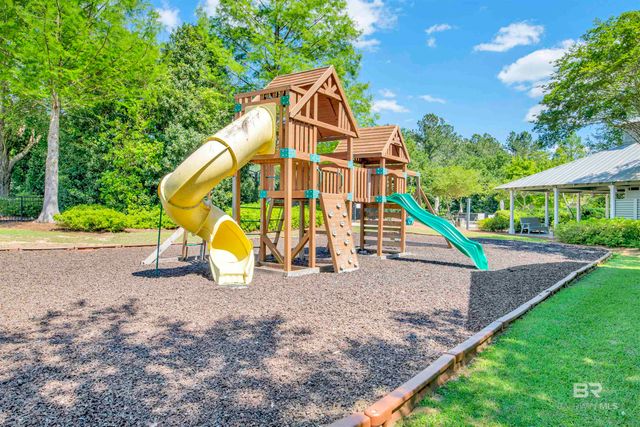 32491 E Waterview Drive 8-C, Loxley, AL 36551