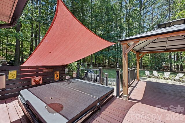 202 Indian Trail, Mooresville, NC 28117
