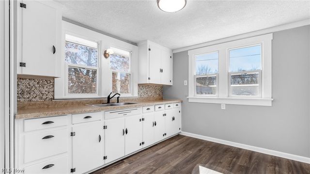 2410 Marion Avenue, Zanesville, OH 43701