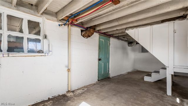 2410 Marion Avenue, Zanesville, OH 43701