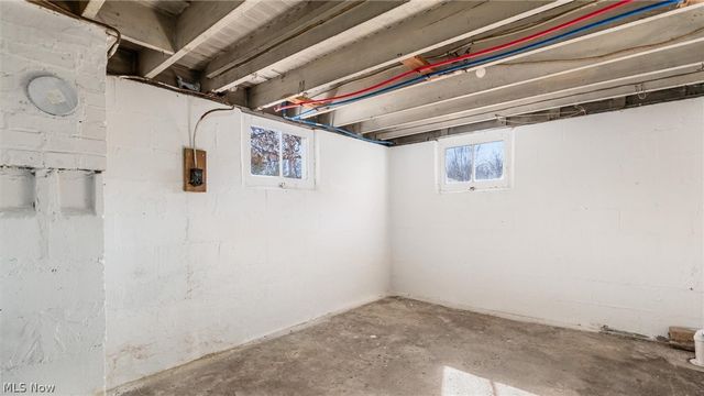 2410 Marion Avenue, Zanesville, OH 43701