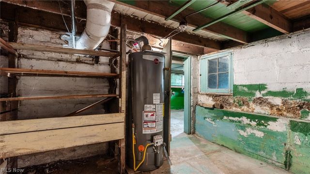 2410 Marion Avenue, Zanesville, OH 43701