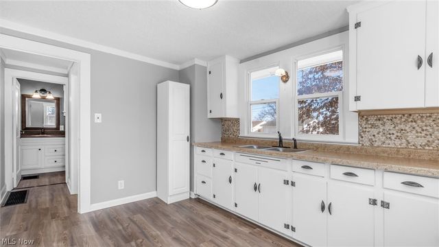 2410 Marion Avenue, Zanesville, OH 43701