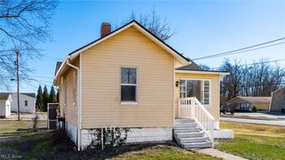 2410 Marion Avenue, Zanesville, OH 43701