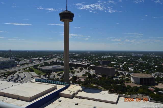 610 E Market St Unit 2803, San Antonio, TX 78205